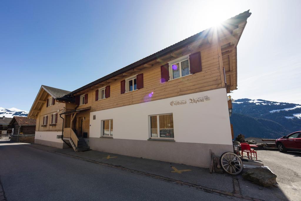 Gästehaus Alpina in Fanas Exterior foto